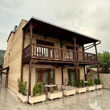 Eleni Aparthotel *